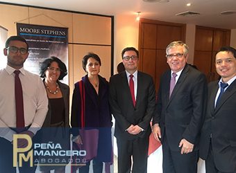 El socio Daniel Peña participó en el foro sobre RNBD de la Cámara de Comercio Colombo Ecuatoriana