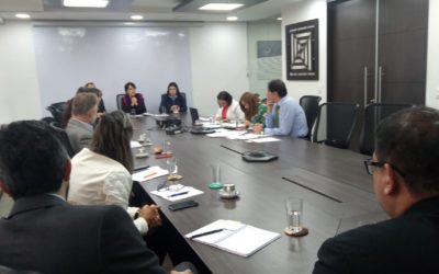 La socia Gabriela Mancero estuvo reunida con la CCE y el Ministro de Comercio Manuel José Restrepo para discutir sobre los obstáculos que se presentan en Colombia y Ecuador al comercio